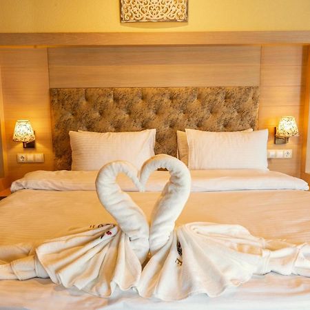 Boutique Hotel Provence Бутик Хотел Прованс Petrici Exterior foto