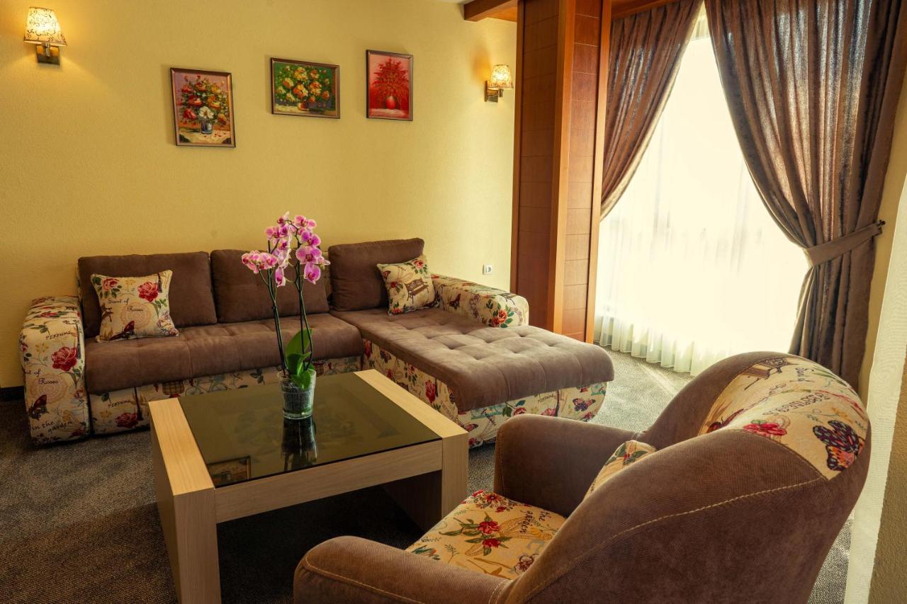 Boutique Hotel Provence Бутик Хотел Прованс Petrici Exterior foto