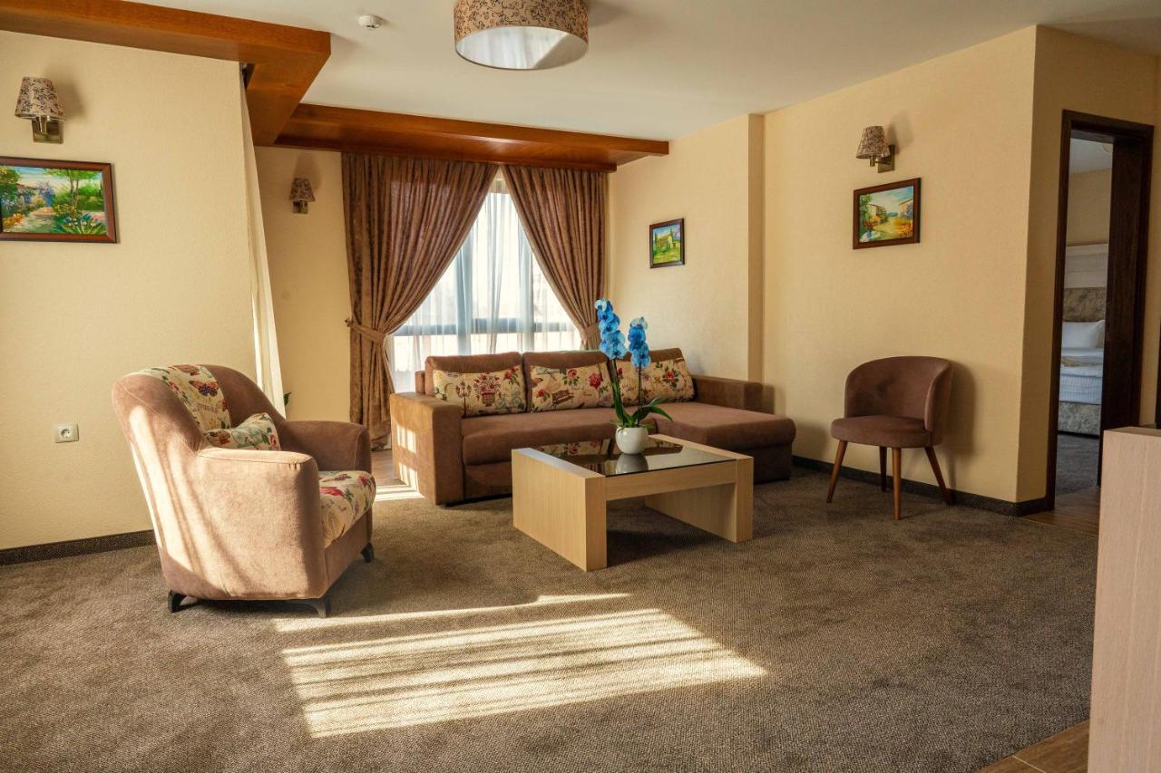 Boutique Hotel Provence Бутик Хотел Прованс Petrici Exterior foto
