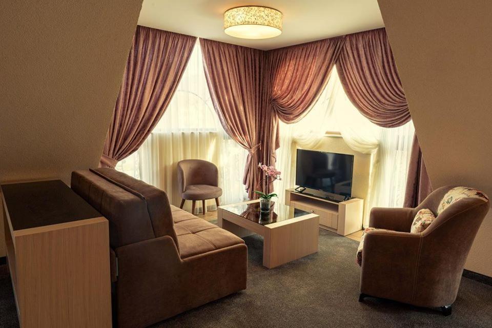 Boutique Hotel Provence Бутик Хотел Прованс Petrici Exterior foto